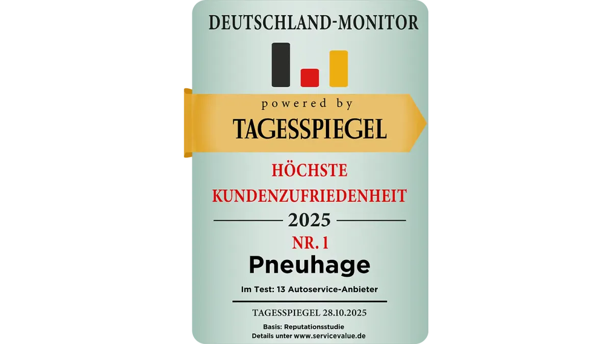 Siegel „Deutschland-Monitor – Höchste Kundenzufriedenheit 2025“ mit Pneuhage als Nr. 1.